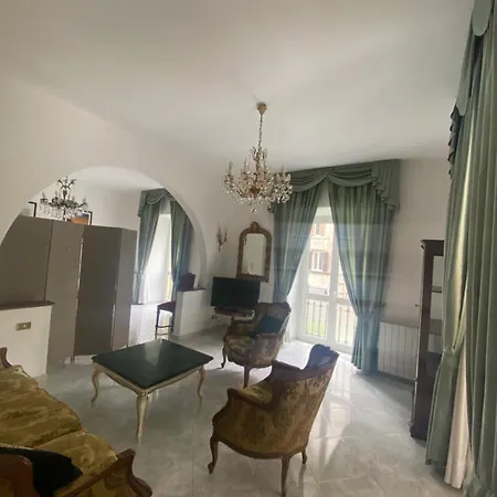 Maison Marisa アパート